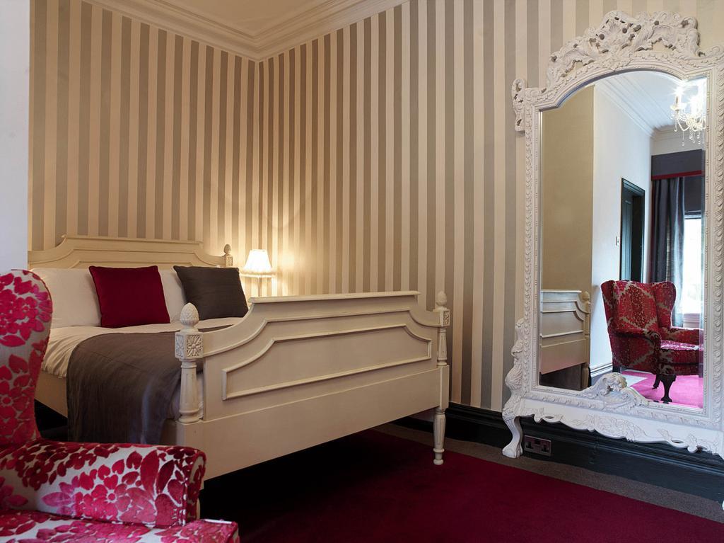 Balmoral Hotel Χαρογκέιτ Δωμάτιο φωτογραφία